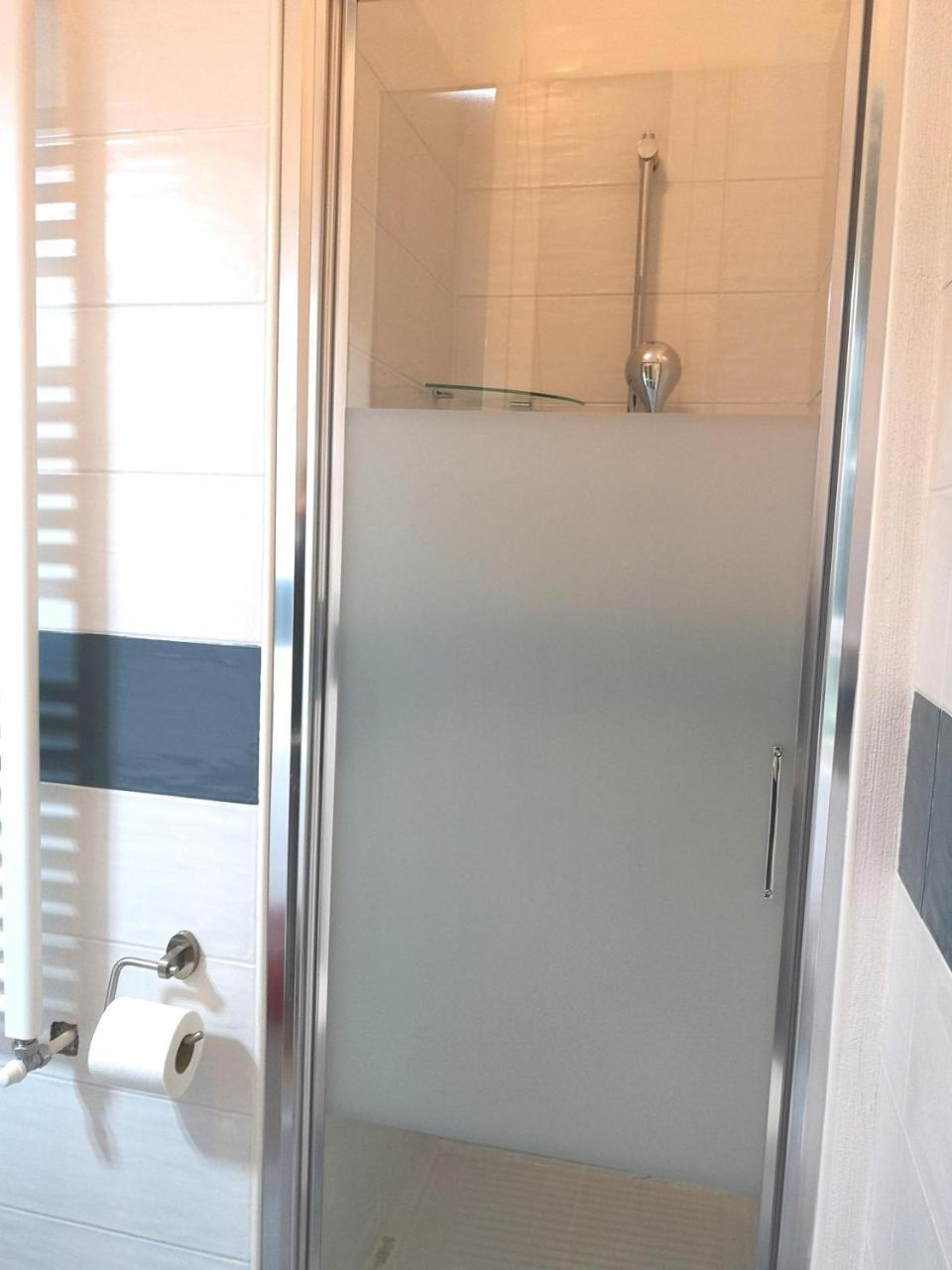 Hotel Villa La Brise Санремо Номер фото